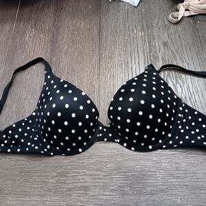 Womens Size 36B, Victoria's Secret Black and White Polka Dot Bra
